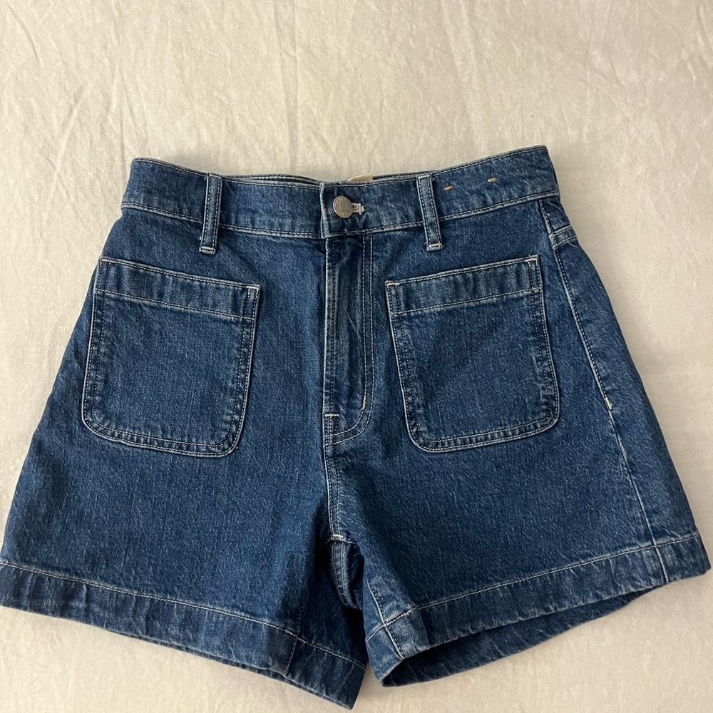 Cute blue jean shorts